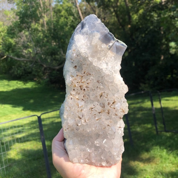 Huge 3 lb amethyst tower / freeform - Picture 3 of 7